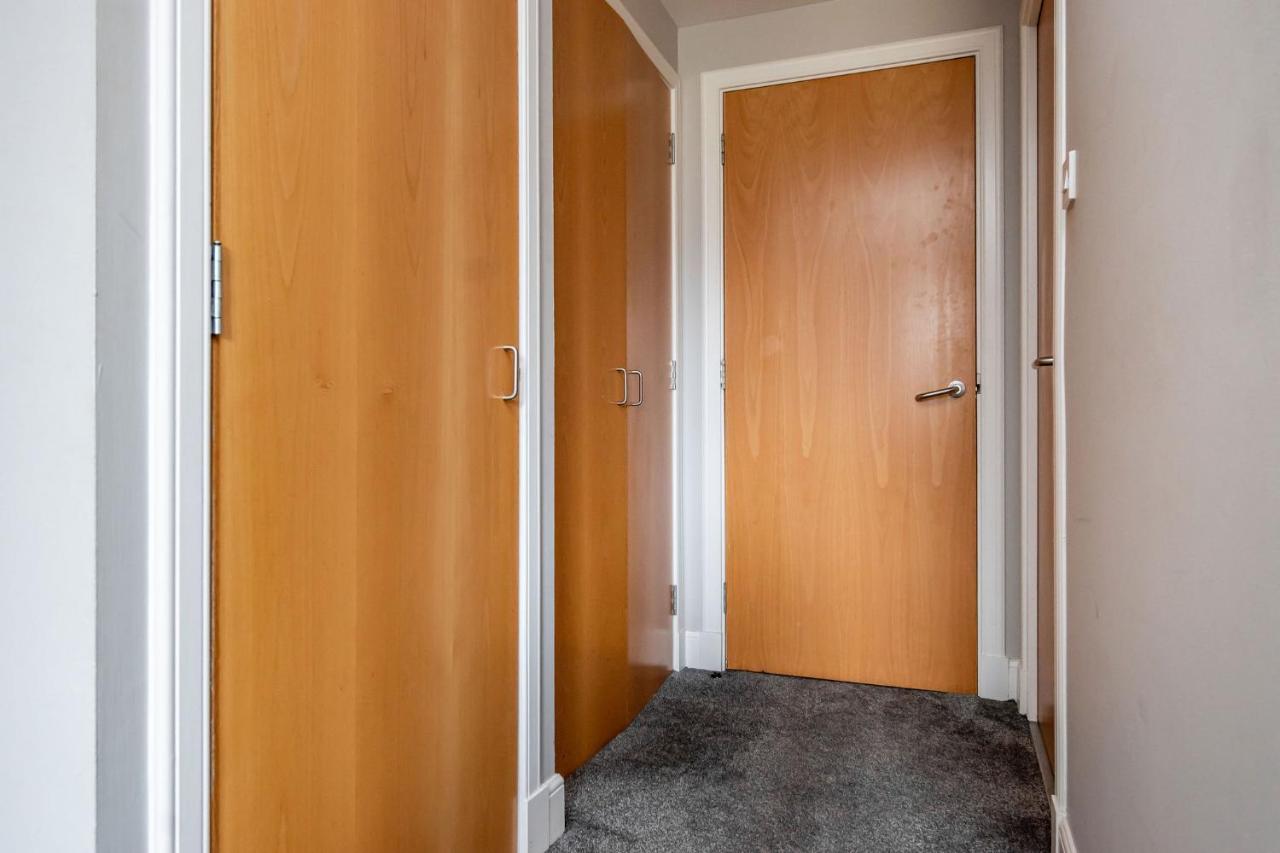 Amazing Apartments - Cables Wynd Near The Shore - Free Parking Единбург Екстериор снимка