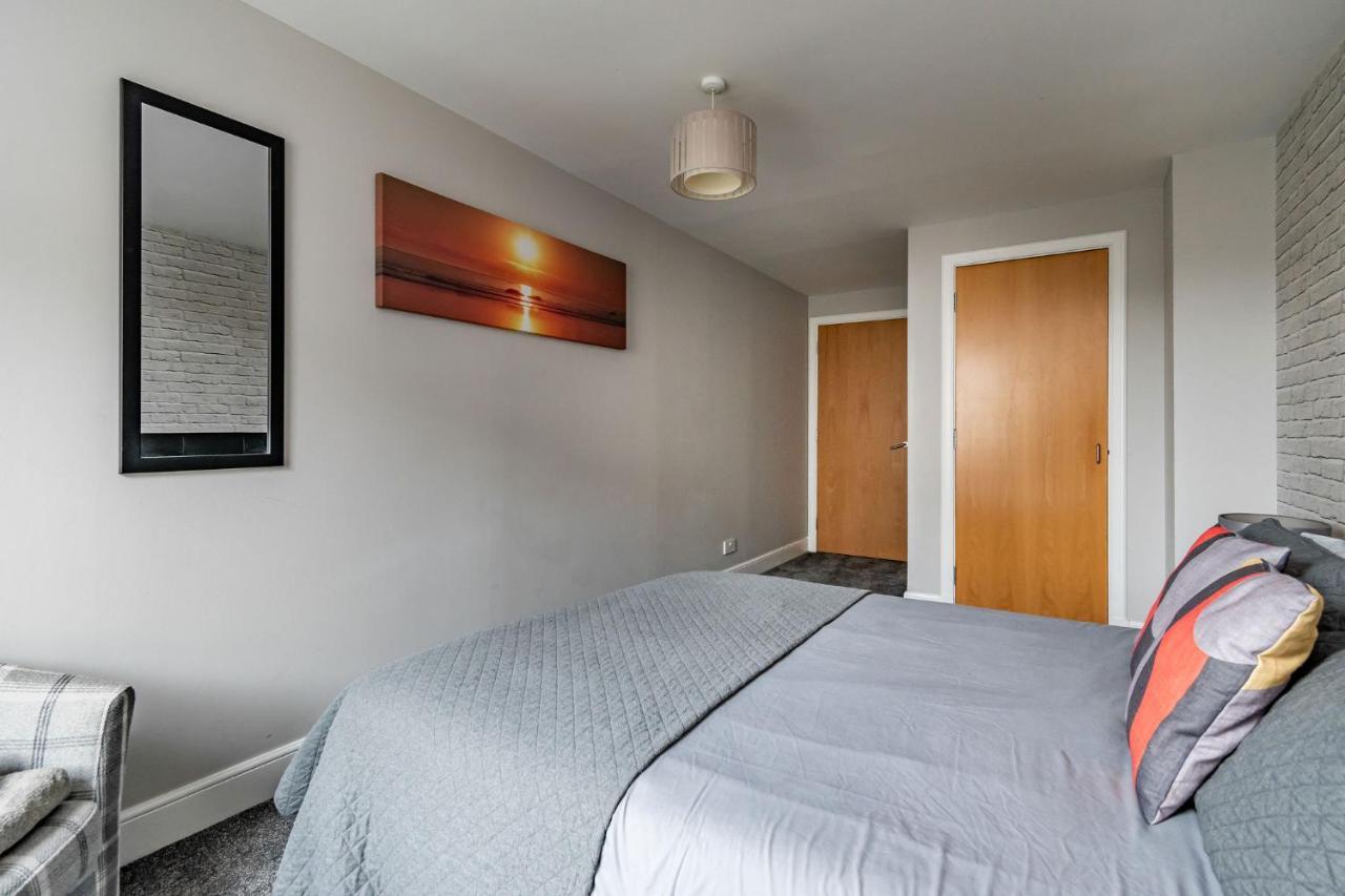 Amazing Apartments - Cables Wynd Near The Shore - Free Parking Единбург Екстериор снимка