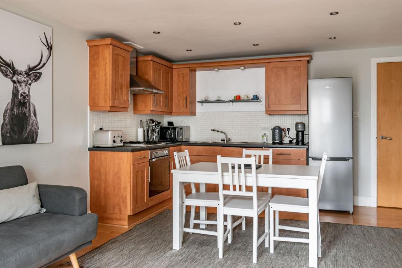 Amazing Apartments - Cables Wynd Near The Shore - Free Parking Единбург Екстериор снимка