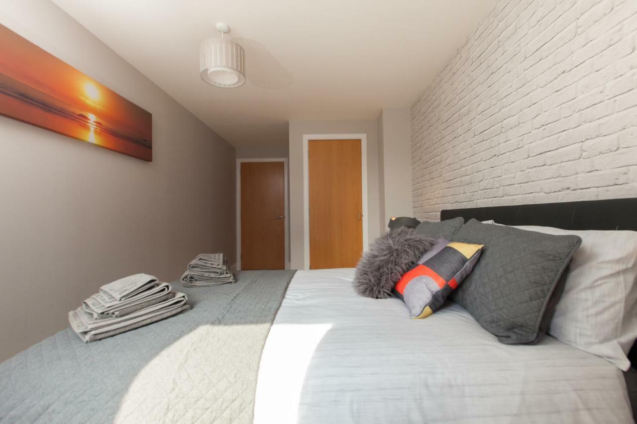 Amazing Apartments - Cables Wynd Near The Shore - Free Parking Единбург Екстериор снимка